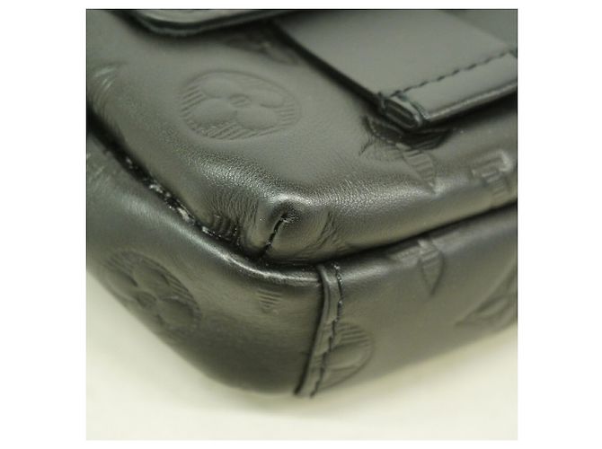 Borsa doppia per telefono Louis Vuitton Monogram Shadow - vista 6