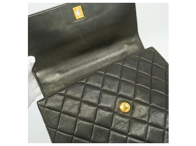 Borsa Chanel Matelassé in pelle d'agnello - vista 10