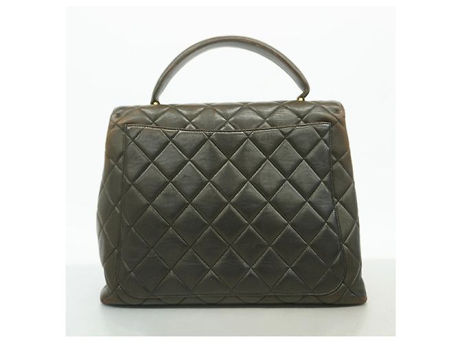 Borsa Chanel Matelassé in pelle d'agnello - vista 11