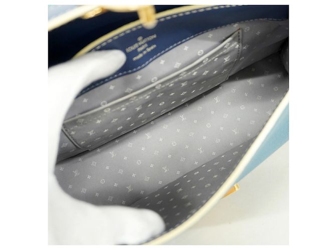 Borsa a tracolla Louis Vuitton Suhali Tarantu - vista 4