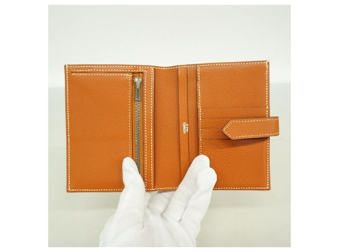 Béarn Hermès Cartera Hermes Bearn Compact en piel Epsom Gold - vista 3