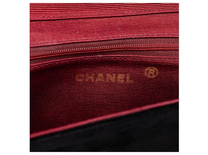 Chanel Black CC Horizontal Quilted Velvet Crescent Flap - vista 5