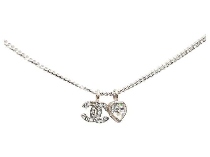 Collana con pendente a cuore in strass e ottone CC argentato Chanel - vista 2