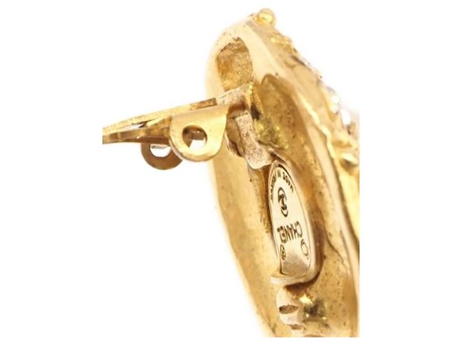 Orecchini a clip rotondi Chanel Gold CC placcati in oro con perle finte e strass - vista 10