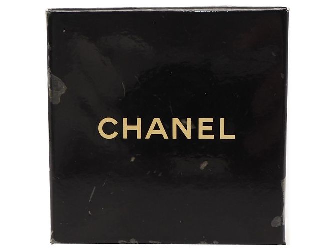 Orecchini a clip rotondi Chanel Gold CC placcati in oro con perle finte e strass - vista 3