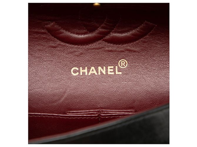 Chanel Black Medium Classic Lambskin Double Flap - Ansicht 5