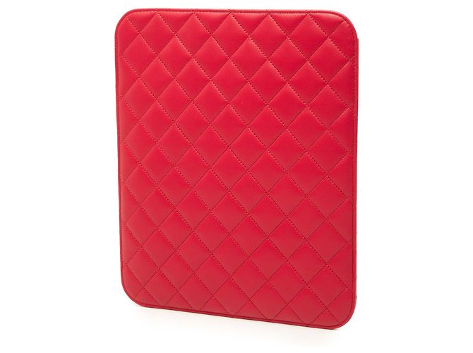 Custodia per Ipad Chanel Red CC Quilted Lambskin - vista 2
