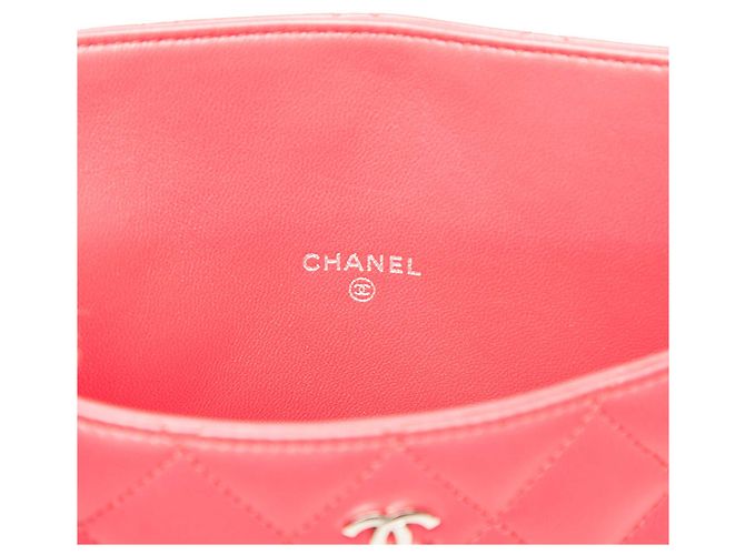 Custodia per Ipad Chanel Red CC Quilted Lambskin - vista 5