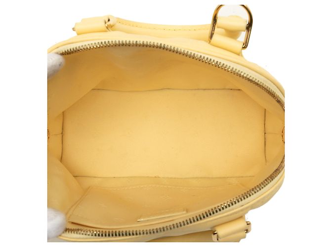 Louis Vuitton Yellow Monogram Calfskin Bubblegram Alma BB - vista 4