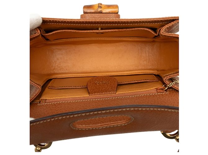 Gucci Brown Small Grained Calfskin Bamboo Night - vista 4
