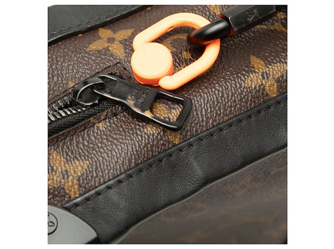 Louis Vuitton Brown Monogram Solar Ray Soft Trunk - vista 6