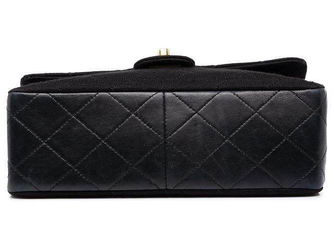 Chanel Mini Square Flap in jersey trapuntato e agnellino nero - vista 3