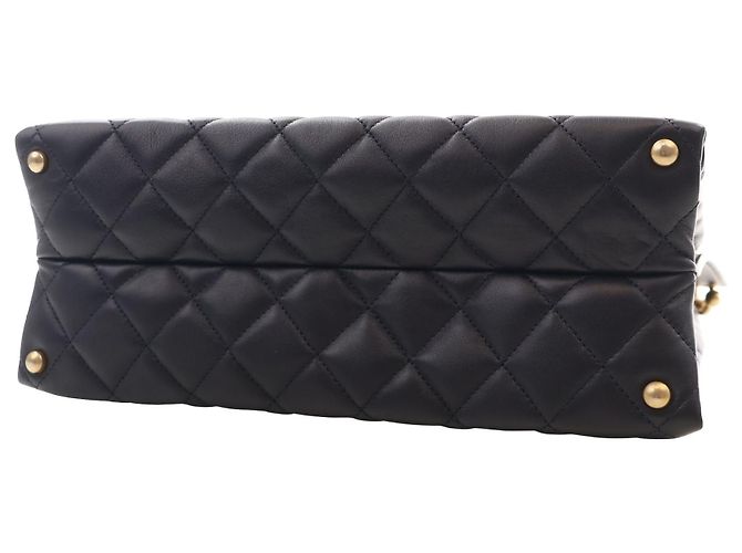 Borsa Shopping Chanel Black CC Quilted Calfskin - vista 12