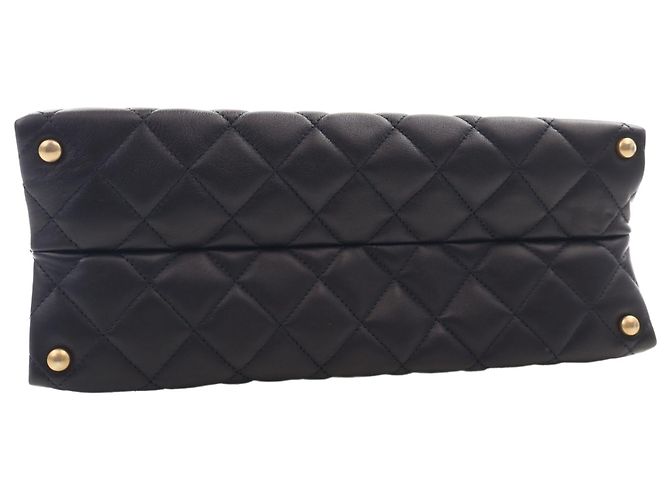Borsa Shopping Chanel Black CC Quilted Calfskin - vista 13