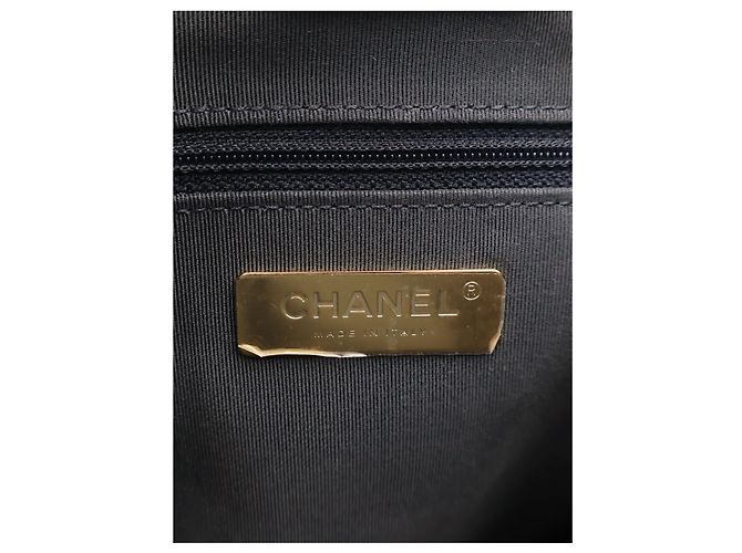 Borsa Shopping Chanel Black CC Quilted Calfskin - vista 5