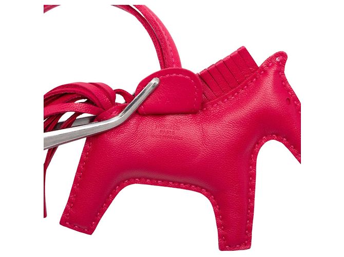Hermès Charm per borsa GriGri Rodeo in pelle di agnello Milo rosa PM - vista 5