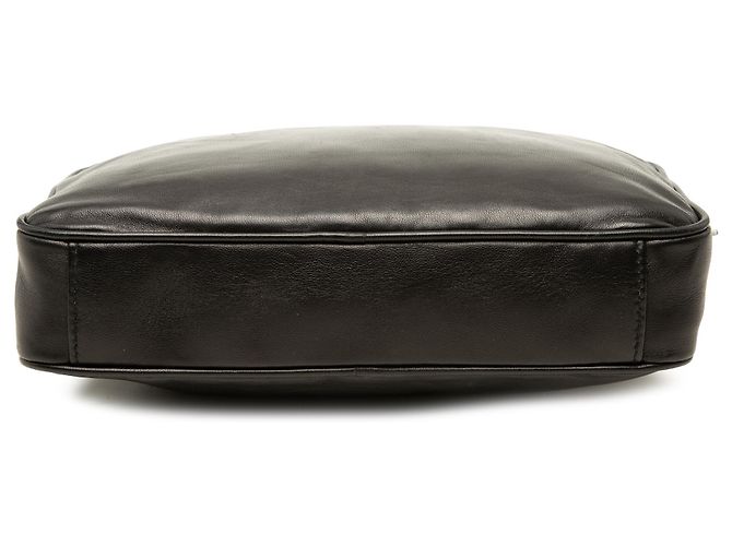 Pochette da Polso Prada in Pelle di Vitello Soft Nera con Logo - vista 3