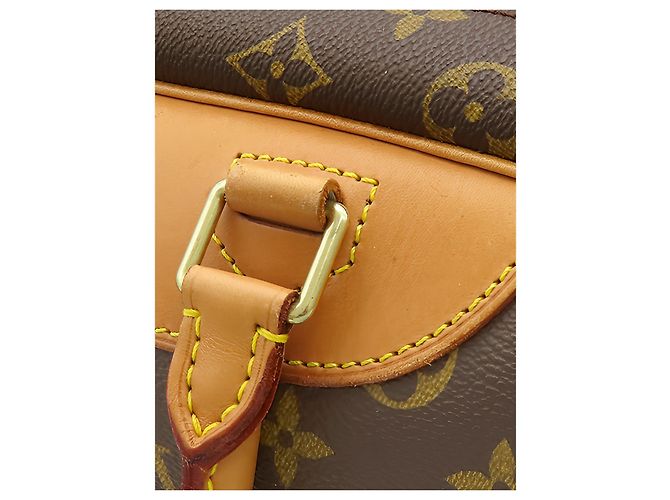 Louis Vuitton Brown Monogram Deauville - vista 9