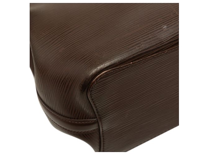 Louis Vuitton Brown Epi Mandara MM - vista 6