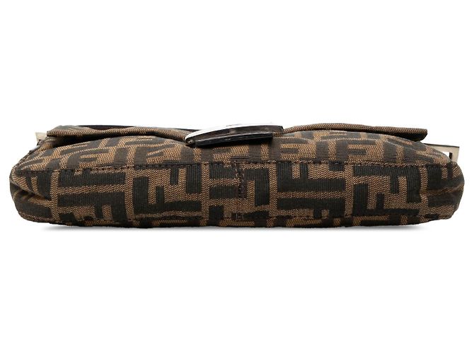 Fendi Baguette Tasche aus braunem Zucca Canvas - Ansicht 3
