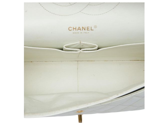 Chanel White Jumbo Classic Caviar Double Flap - vista 4