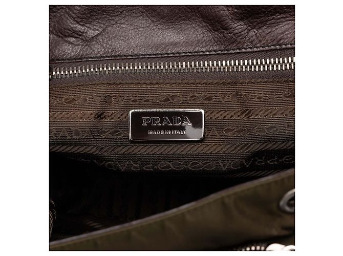 Borsa a tracolla Prada in Tessuto verde e pelle con cuciture Whipstitch - vista 5