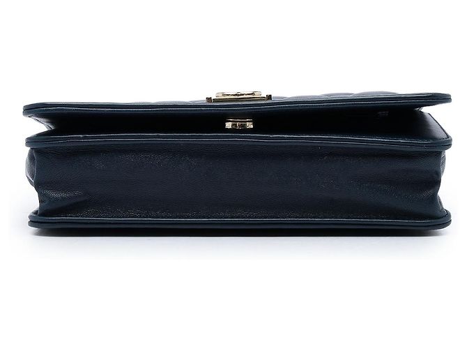 Chanel Blue Small Quilted Lambskin Boy Flap - vista 3