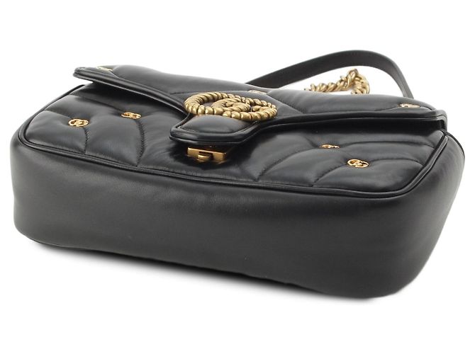 Borsa a tracolla Gucci Black Medium GG Marmont in pelle matelassé con borchie GG - vista 3