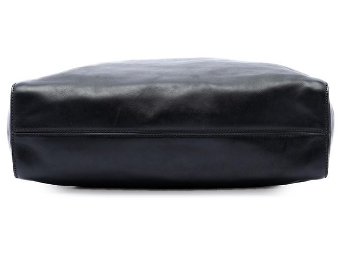 Tote Convertible Prada em couro de bezerro macio preto com fivela - vista 3