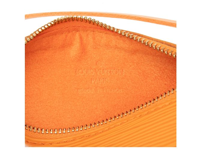 Louis Vuitton Orange Epi Pochette Soufflot - vista 5