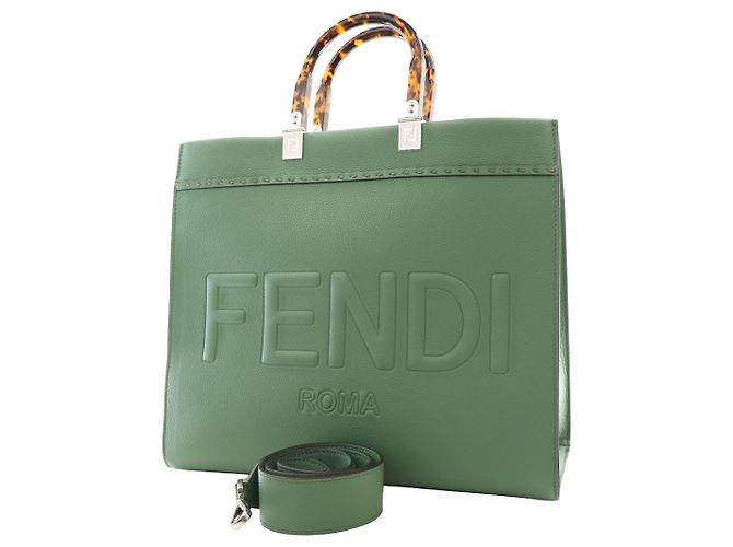Fendi Borsa Shopper Sunshine Media in Pelle Verde - vista 11