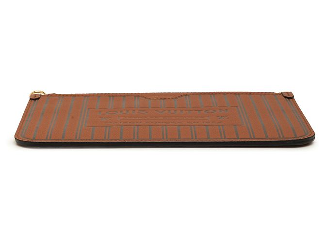 Louis Vuitton Pochette Neverfull MM in pelle di vitello Inside Out Marrone - vista 3