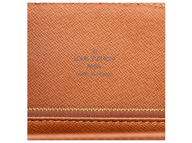 Louis Vuitton Brown Monogram Courcelles - vista 5