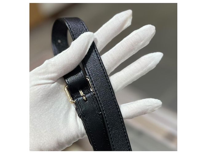 Chanel Gürteltasche aus schwarzem gestepptem Leder - Ansicht 6