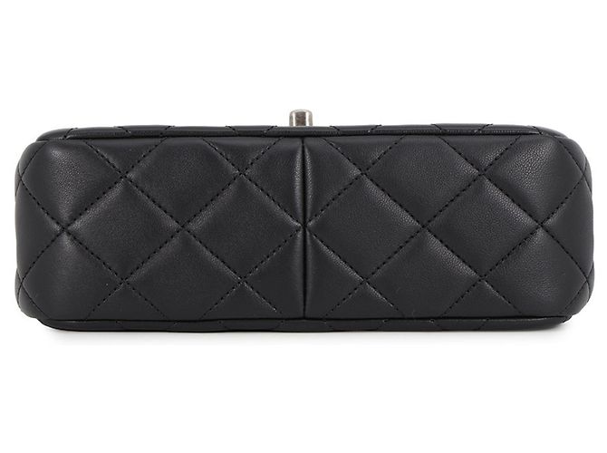Borsa a spalla con catena Chanel Matelassé - vista 3