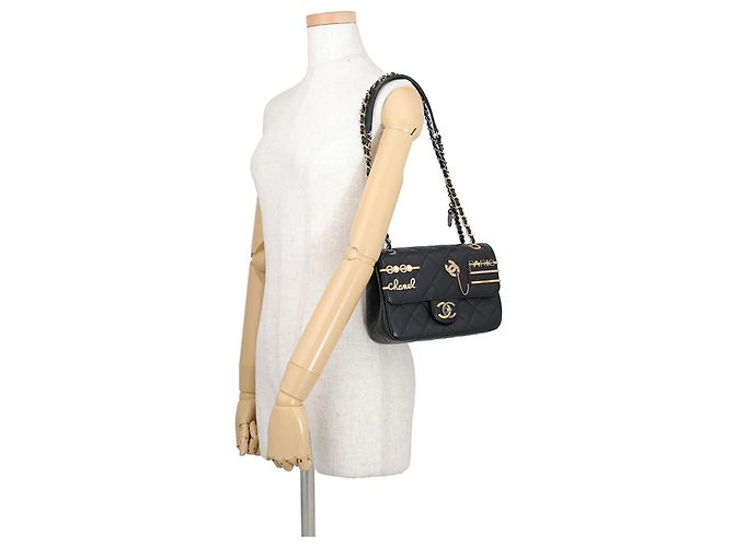 Borsa a spalla con catena Chanel Matelassé - vista 4