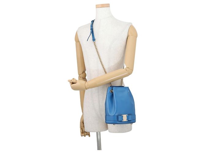 Borsa a spalla con catena Salvatore Ferragamo - vista 4