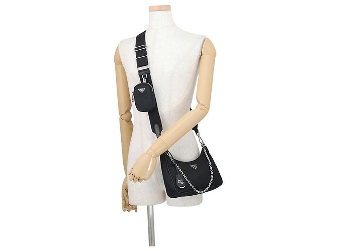 Borsa a tracolla Prada in Re-Nylon nero - vista 5