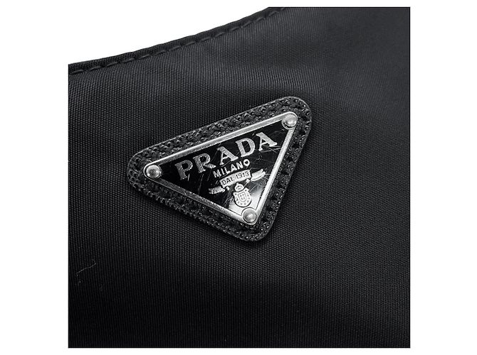 Borsa a tracolla Prada in Re-Nylon nero - vista 9