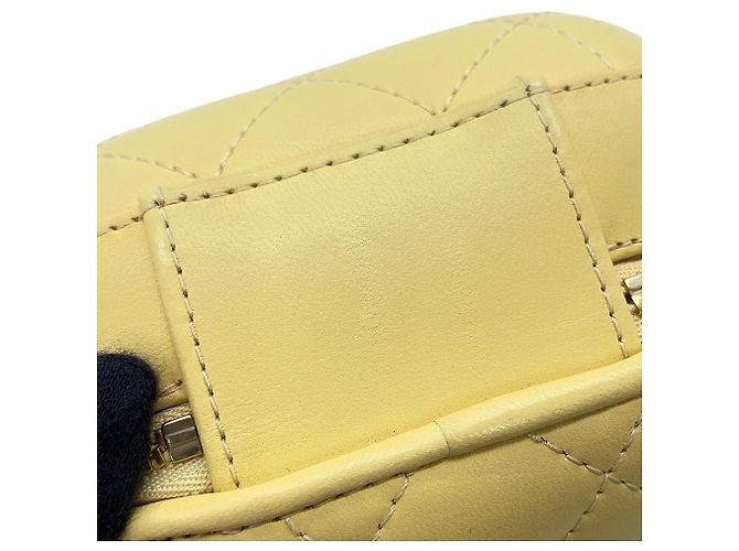 Borsa a tracolla Chanel Matelassé con catena - vista 8