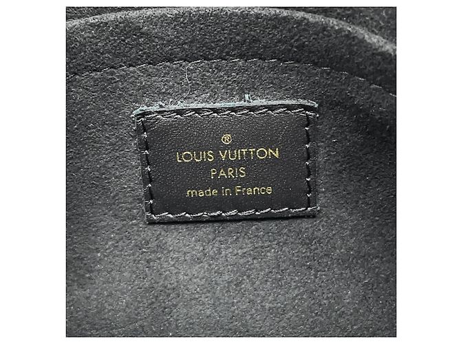 Borsa Louis Vuitton Monogram Empreinte OnTheGo EW - vista 16