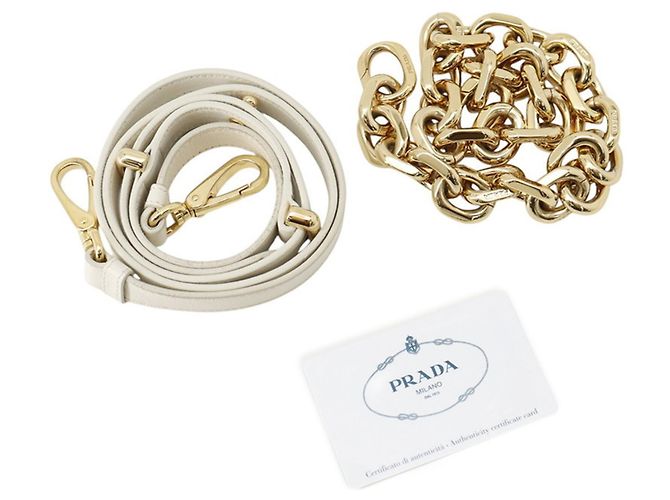Borsa a spalla in pelle matelassé Prada - vista 18