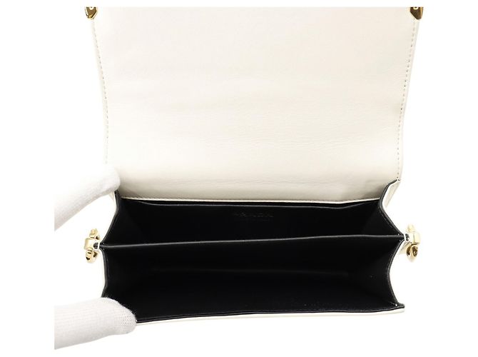 Borsa a spalla in pelle matelassé Prada - vista 6