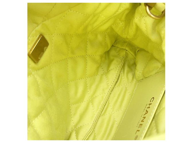 Borsa a mano Chanel 22 Mini Coco Mark in pelle di vitello lucida - vista 10