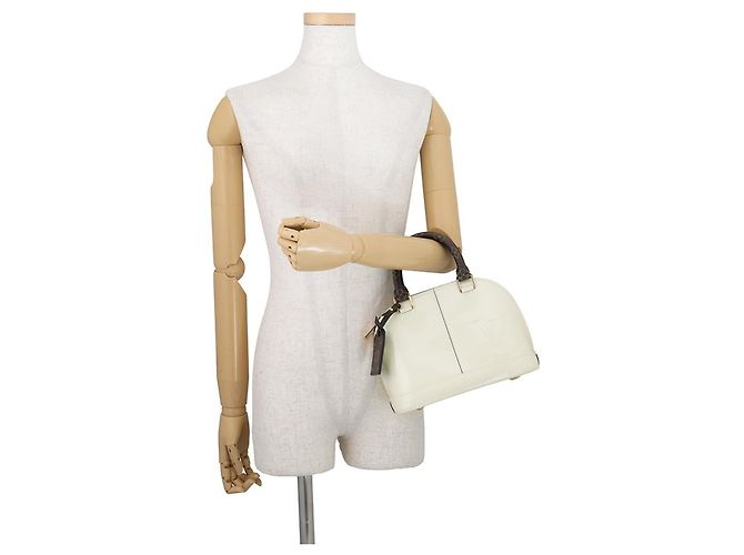 Borsa Louis Vuitton Alma BB Monogram Vernis - vista 4