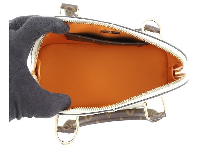 Borsa Louis Vuitton Alma BB Monogram Vernis - vista 6