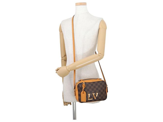 Louis Vuitton Damier Ebene Santa Monica Shoulder Pouch - vista 4