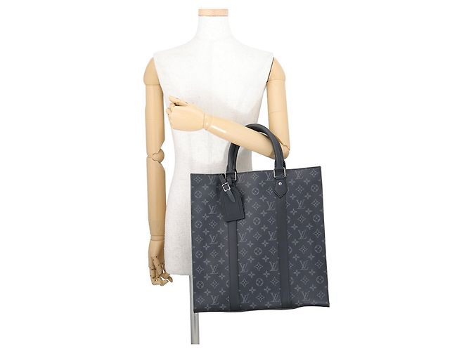 Bolsa Louis Vuitton Monogram Eclipse Sac Plat - vista 4