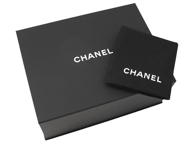 Borsa a tracolla Chanel in pelle di vitello granulata marrone - vista 16
