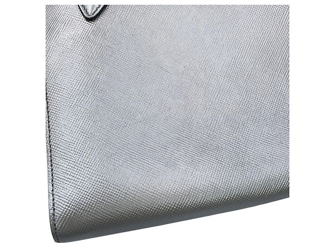 Borsa Prada in pelle argento - vista 11